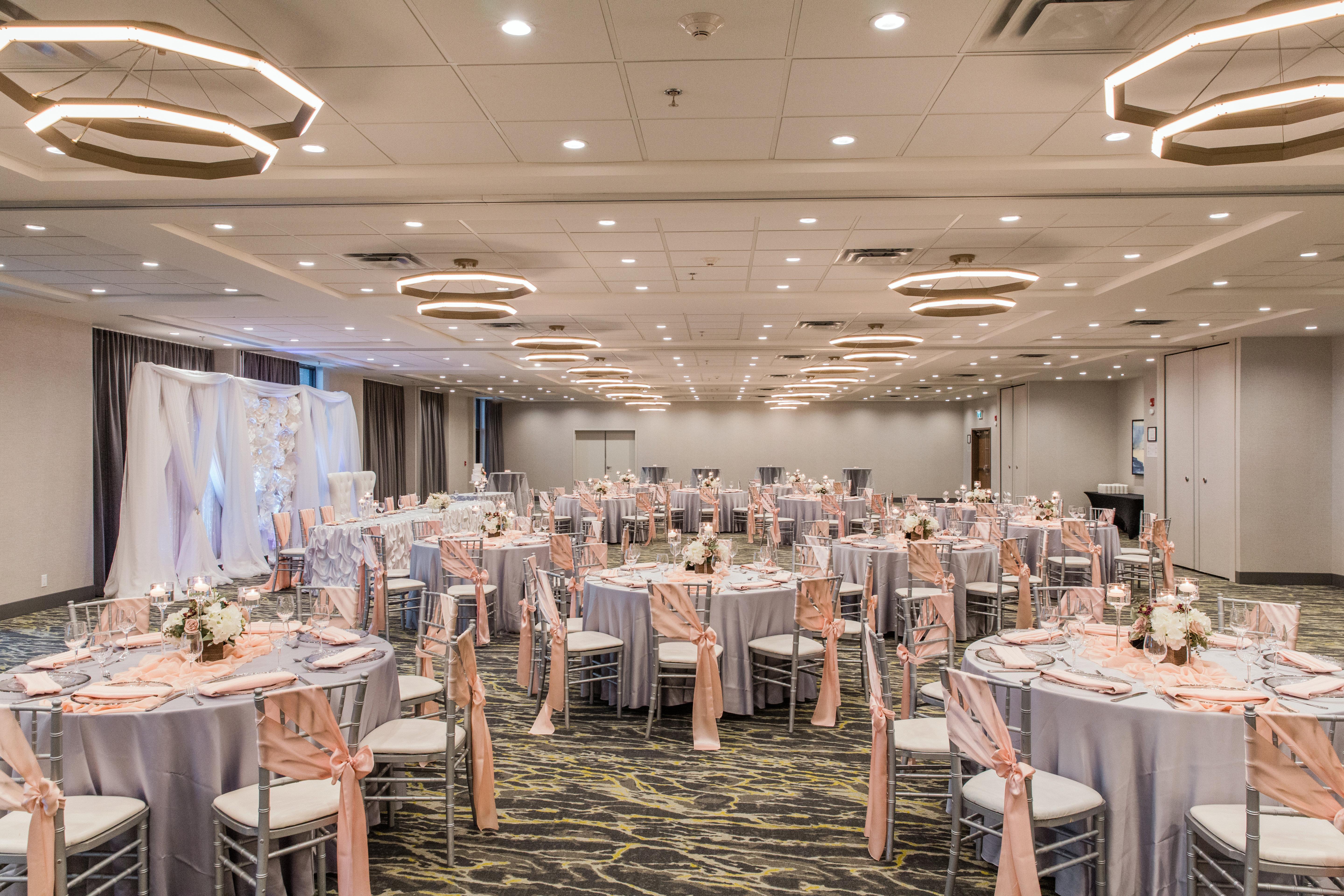 Holiday Inn Calgary South Conference Center المظهر الخارجي الصورة